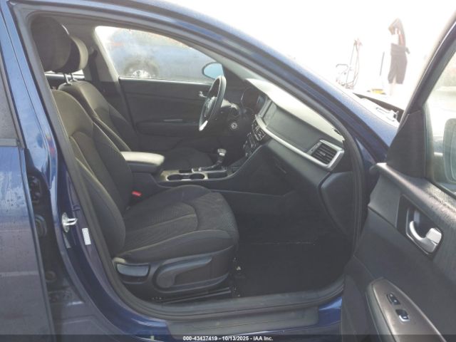 2019 KIA OPTIMA 5XXGT4L38KG366180 Photo 4