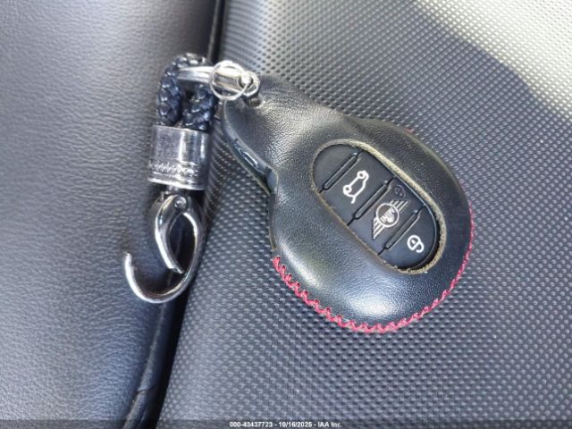 2020 MINI COUNTRYMAN WMZYX1C04L3L45759 Photo 10