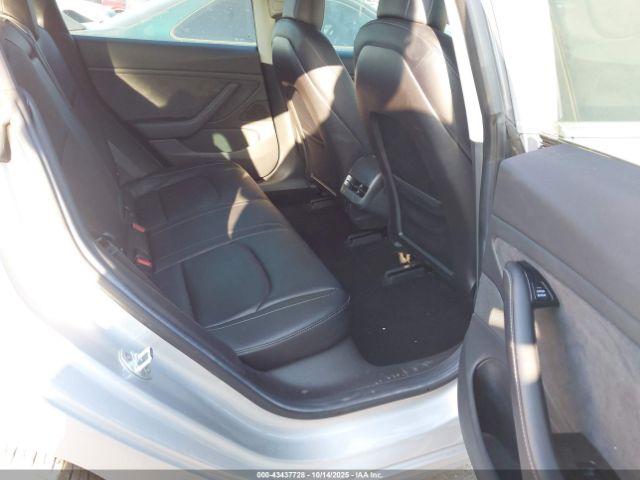 2018 TESLA MODEL 3 5YJ3E1EA5JF006983 Photo 7