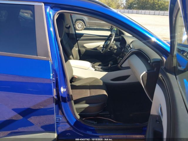 2022 HYUNDAI TUCSON 5NMJB3AE3NH132462 Photo 4
