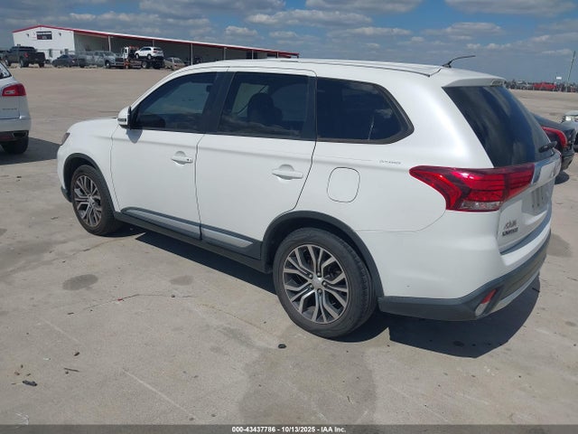 Mitsubishi mivec 2016 JA4AD3A32GZ025923 Image 3