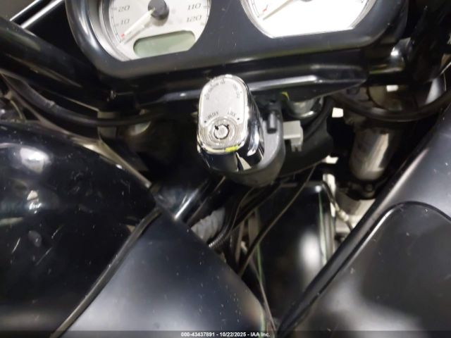 2015 HARLEY-DAVIDSON FLTRXS 1HD1KTM18FB601302 Photo 10