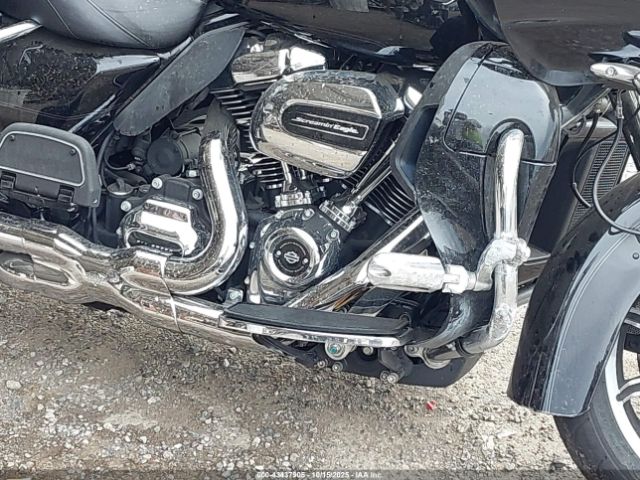 2019 HARLEY-DAVIDSON FLTRU 1HD1KGF1XKB658454 Photo 7