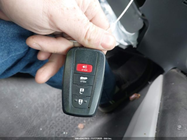 2021 TOYOTA CAMRY 4T1H31AK3MU566826 Photo 10