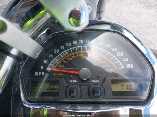 2006 SUZUKI M109R / VZR1800 JS1VY53A062102826 Photo 6