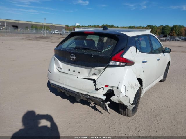 2024 NISSAN LEAF 1N4CZ1CV4RC552196 Photo 3