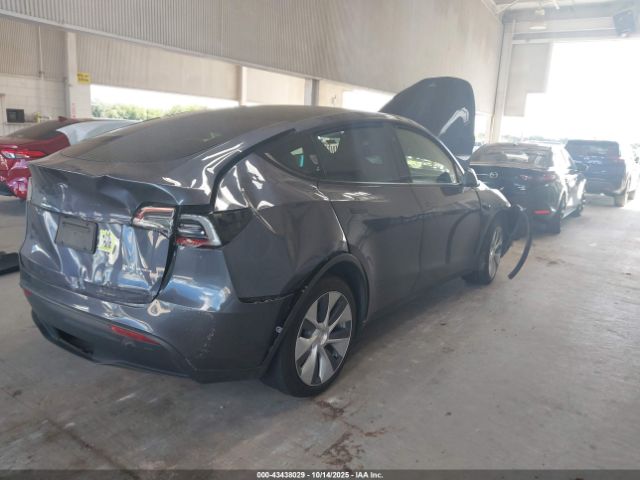 2023 TESLA MODEL Y 7SAYGDEE4PF799452 Photo 3