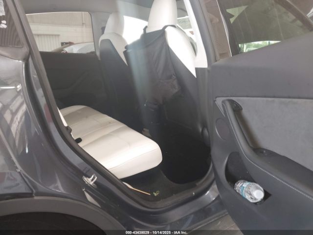 2023 TESLA MODEL Y 7SAYGDEE4PF799452 Photo 7