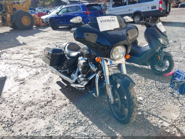 2021 HARLEY-DAVIDSON FLHX 1HD1KBC12MB641500