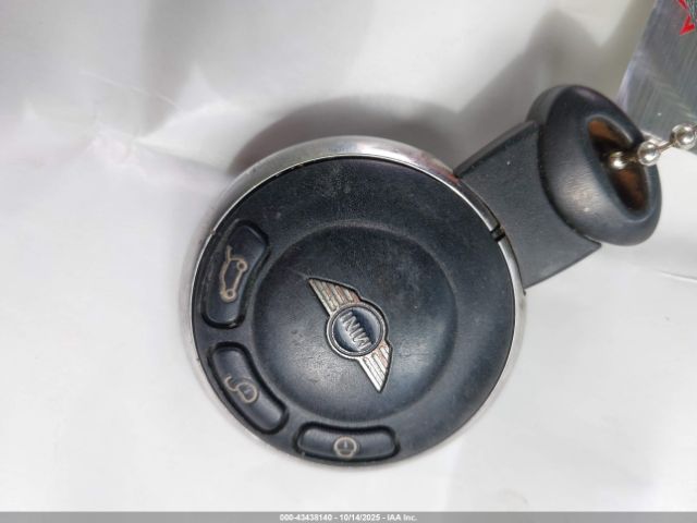 2015 MINI PACEMAN WMWSS1C54FWN94871 Photo 10