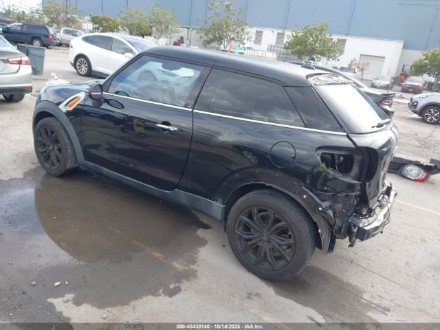 2015 MINI PACEMAN WMWSS1C54FWN94871 Photo 2