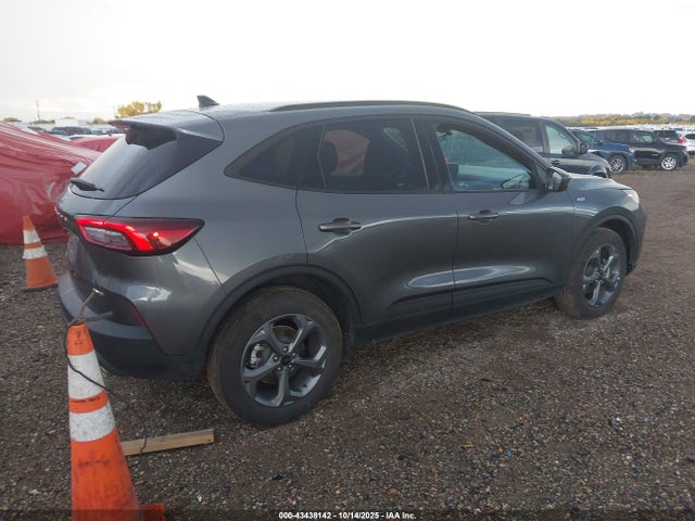 Ford gtdi a 2025 1FMCU9NA1SUB00428 Image 4