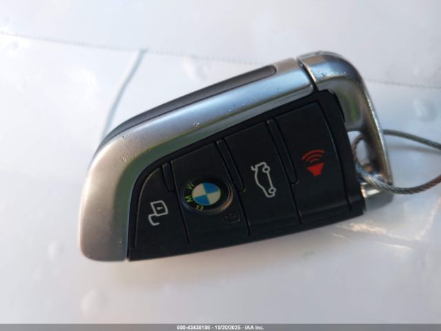 2019 BMW 330I WBA5R7C56KAJ83653 Photo 10