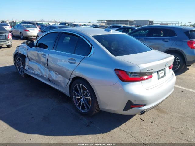 2019 BMW 330I WBA5R7C56KAJ83653 Photo 2