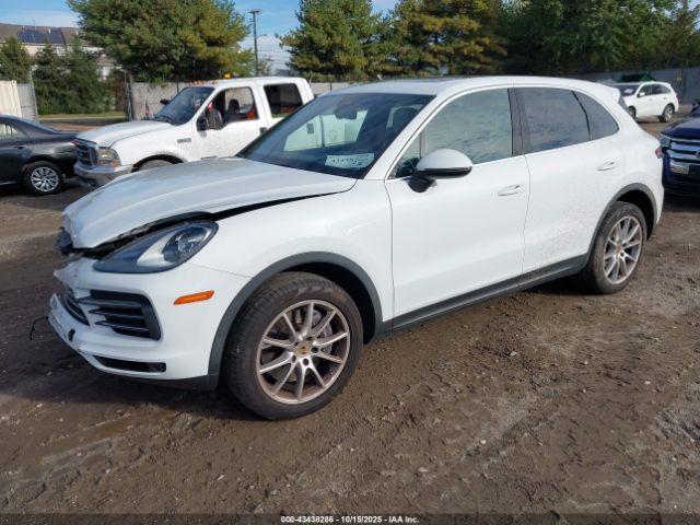 2021 PORSCHE CAYENNE WP1AA2AY6MDA06660 Photo 1