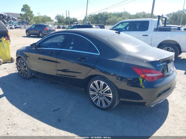 2019 MERCEDES-BENZ CLA 250 WDDSJ4EB7KN727218 Photo 2