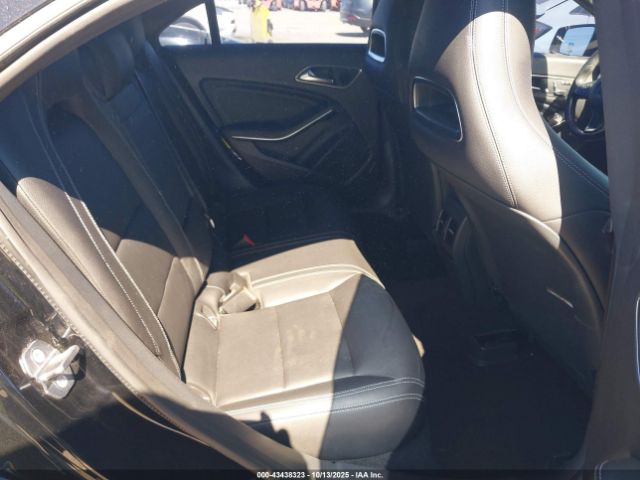 2019 MERCEDES-BENZ CLA 250 WDDSJ4EB7KN727218 Photo 7