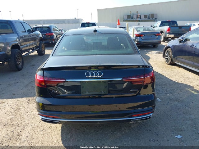 2024 Audi A4 Premium Plus 45 Tfsi S Line Quattro S Tronic მანქანა იყიდება აუქციონზე, vin: WAUEAAF44RN013172, აუქციონის ნომერი: 43438447