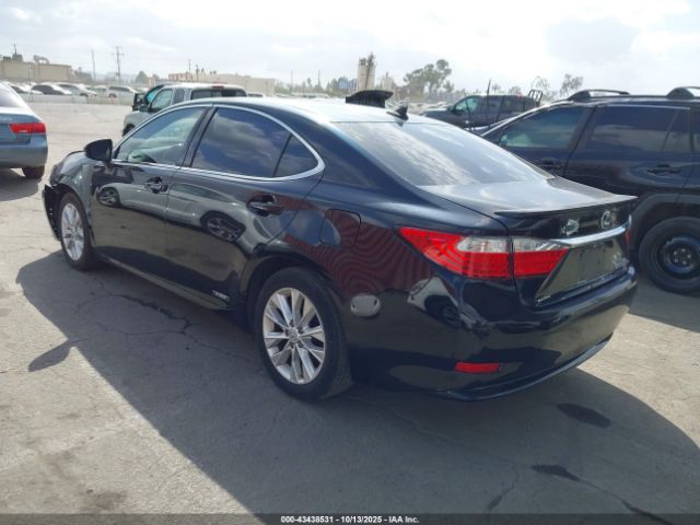 2014 LEXUS ES 300H JTHBW1GG0E2069734 Photo 2