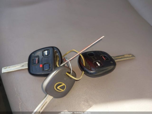 2004 LEXUS ES 330 JTHBA30G240016998 Photo 10