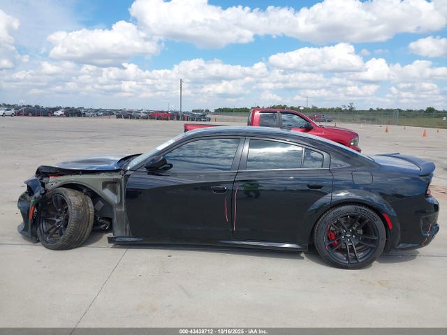 2C3CDXGJ9LH166238 Dodge Charger Scat Pack Widebody Rwd