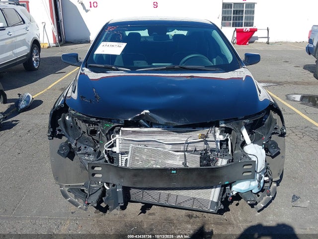 1G1ZD5STXSF118646 Chevrolet lfv