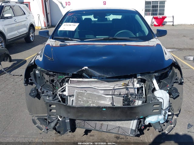 1G1ZD5STXSF118646 Chevrolet lfv