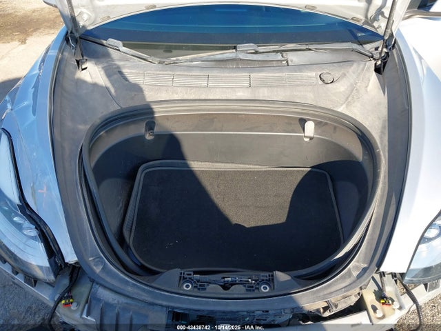 2018 TESLA MODEL 3 5YJ3E1EBXJF083468 Photo 9