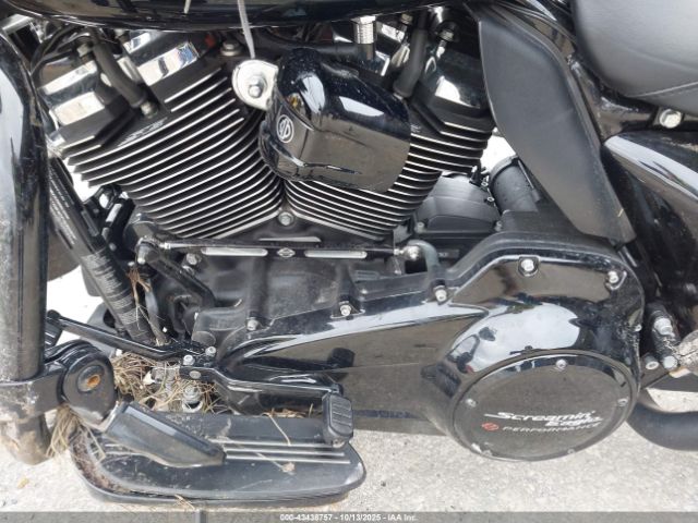 2020 HARLEY-DAVIDSON FLTRXS 1HD1KTP19LB620075 Photo 8