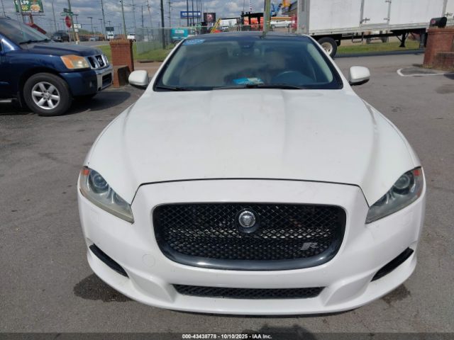 2011 JAGUAR XJ SAJWA2GB9BLV01675 Photo 5