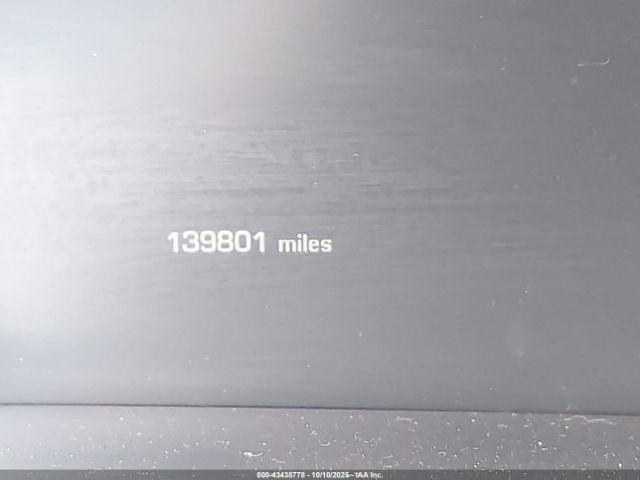 2011 JAGUAR XJ SAJWA2GB9BLV01675 Photo 6