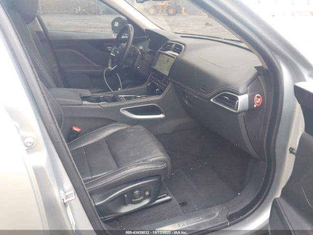 2017 JAGUAR F-PACE SADCL2BV1HA895338 Photo 4