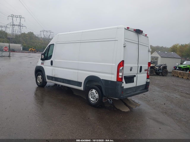 RAM Promaster 2500 2014 3C6TRVCD7EE120205 Image 3