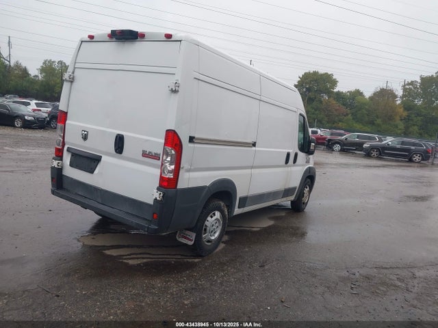 RAM Promaster 2500 2014 3C6TRVCD7EE120205 Image 4