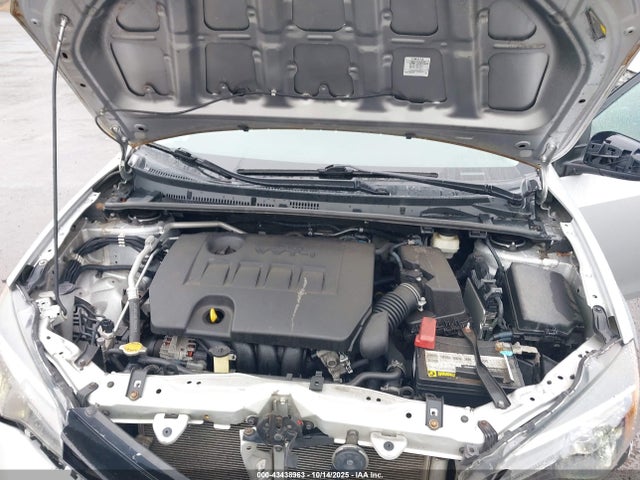 5YFBURHE5HP572331 Toyota COROLLA LE