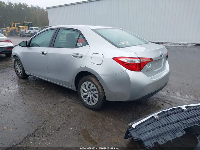 5YFBURHE5HP572331 Toyota COROLLA LE