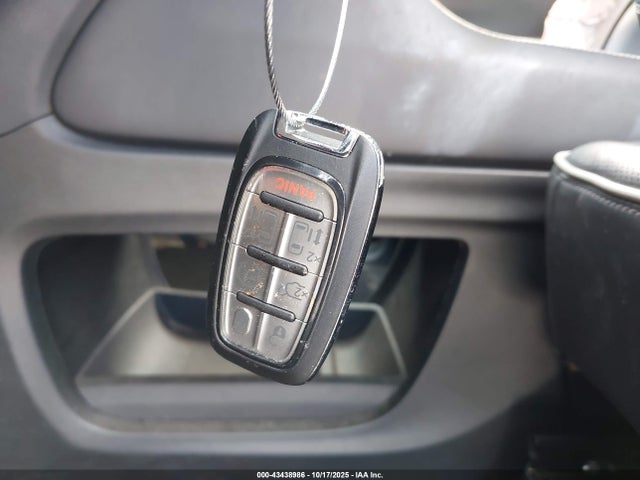 2022 CHRYSLER PACIFICA 2C4RC1GG2NR135565 Photo 10