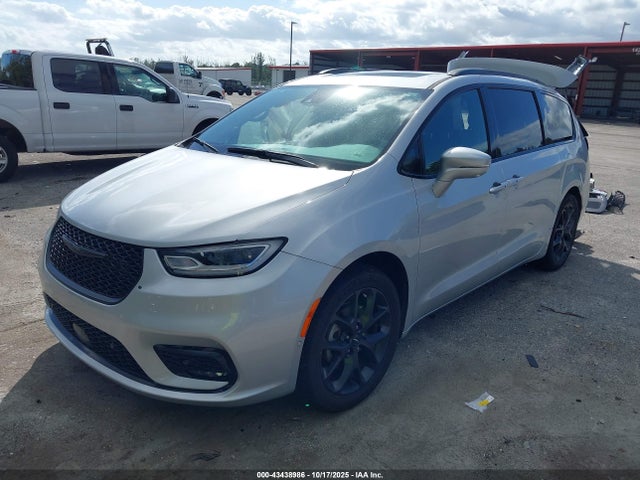 2022 CHRYSLER PACIFICA 2C4RC1GG2NR135565 Photo 1