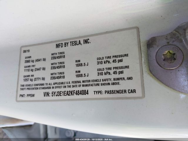 2019 TESLA MODEL 3 5YJ3E1EA2KF484084 Photo 8