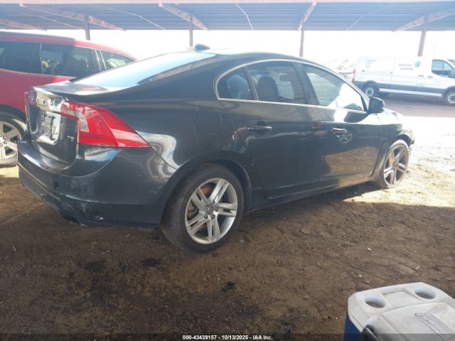 2014 VOLVO S60 YV1612FS9E1298409 Photo 3