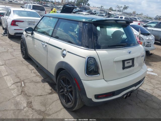 2013 MINI HARDTOP WMWSV3C51DT394113 Photo 2