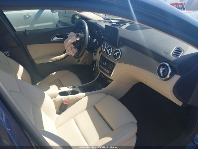 2018 MERCEDES-BENZ GLA 250 WDCTG4EB3JJ396795 Photo 4