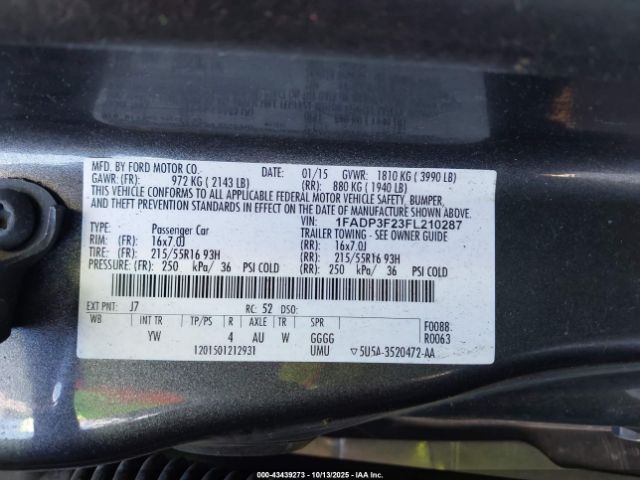 2015 FORD FOCUS 1FADP3F23FL210287 Photo 8