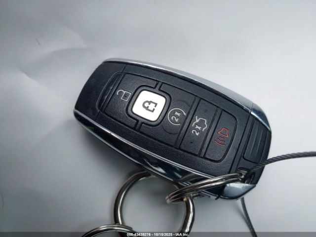 2017 LINCOLN MKZ 3LN6L5FC6HR611285 Photo 10