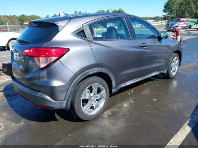 2017 HONDA HR-V 3CZRU5H35HM717083 Photo 3