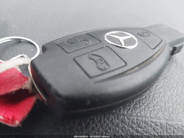 2022 MERCEDES-BENZ METRIS W1YV0BEY2N3964584 Photo 10