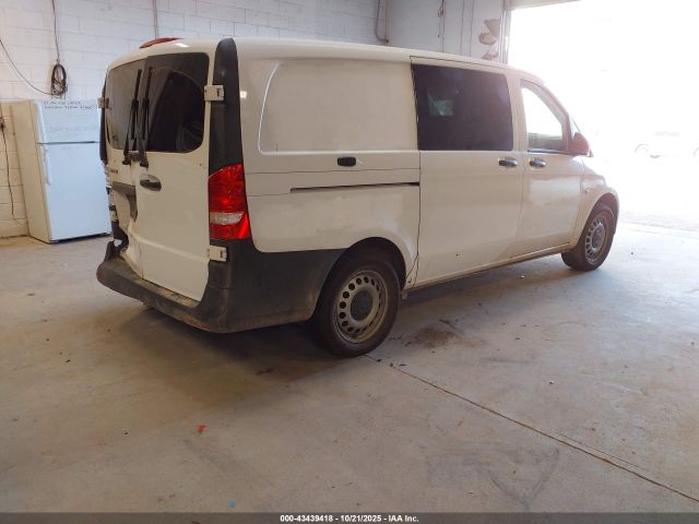 2022 MERCEDES-BENZ METRIS W1YV0BEY2N3964584 Photo 3