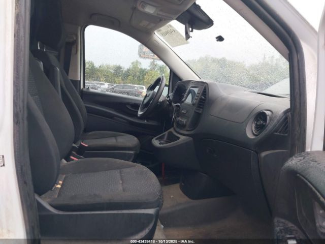 2022 MERCEDES-BENZ METRIS W1YV0BEY2N3964584 Photo 4