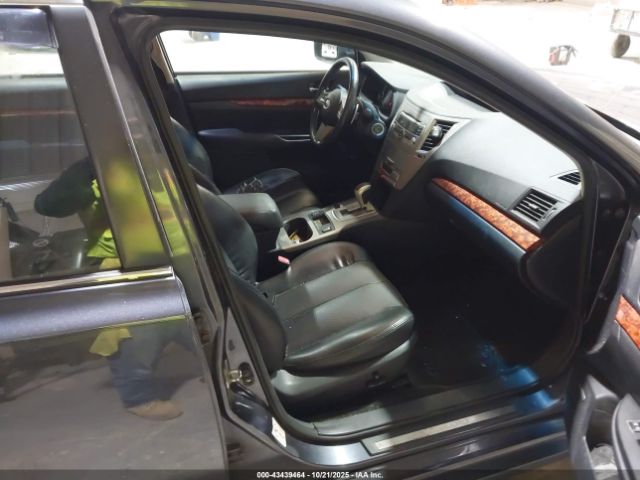 2011 SUBARU LEGACY 4S3BMCK69B3222084 Photo 4