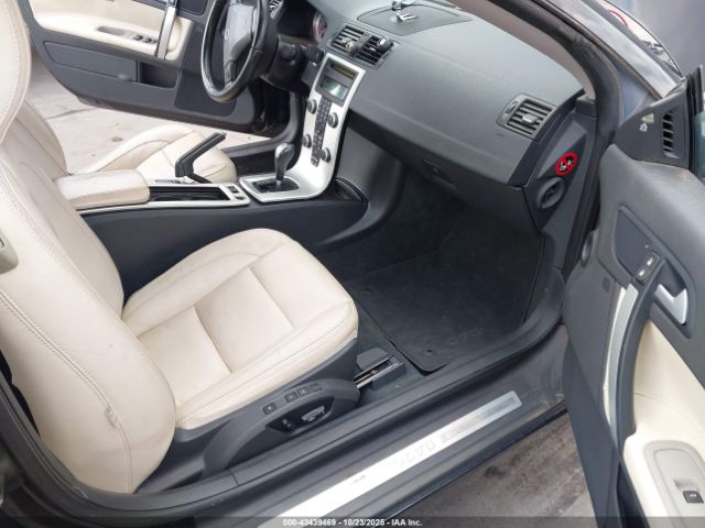 2013 VOLVO C70 YV1672MC7DJ142684 Photo 4